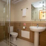 Shpija E Gjyshit 3* Canaj