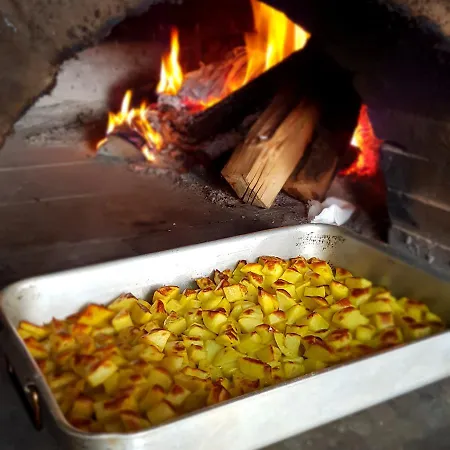 Shpija E Gjyshit Hotel