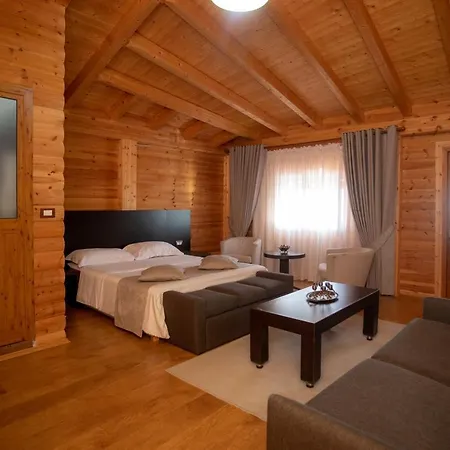 Shpija E Gjyshit Hotel