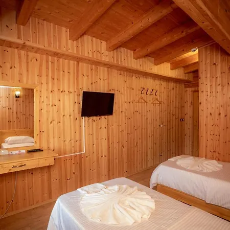 Hotel Shpija E Gjyshit