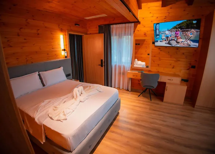 Shpija E Gjyshit Hotel