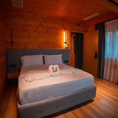 Shpija E Gjyshit Hotel