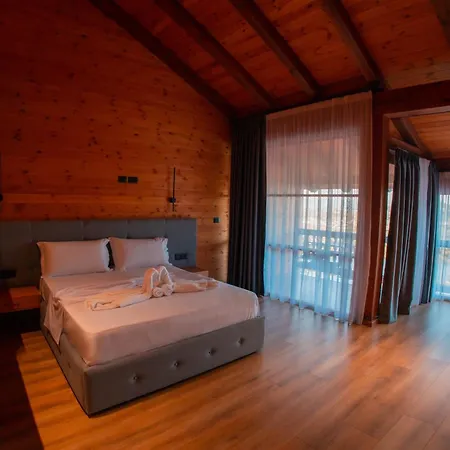 Hotel Shpija E Gjyshit Canaj