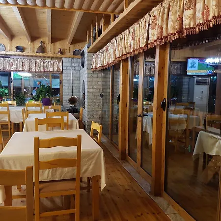Shpija E Gjyshit Hotel Canaj