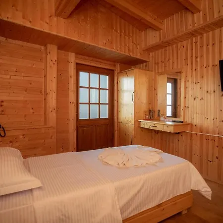 Shpija E Gjyshit Canaj